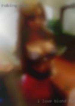 I love fucked at swinger club blond hair and long hair.