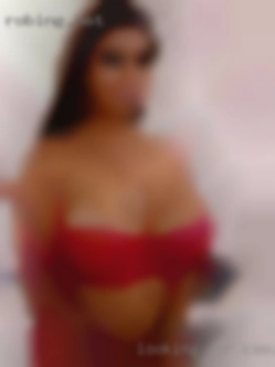 Looking women from Bluffton, Indiana for casual hookup/meetups.